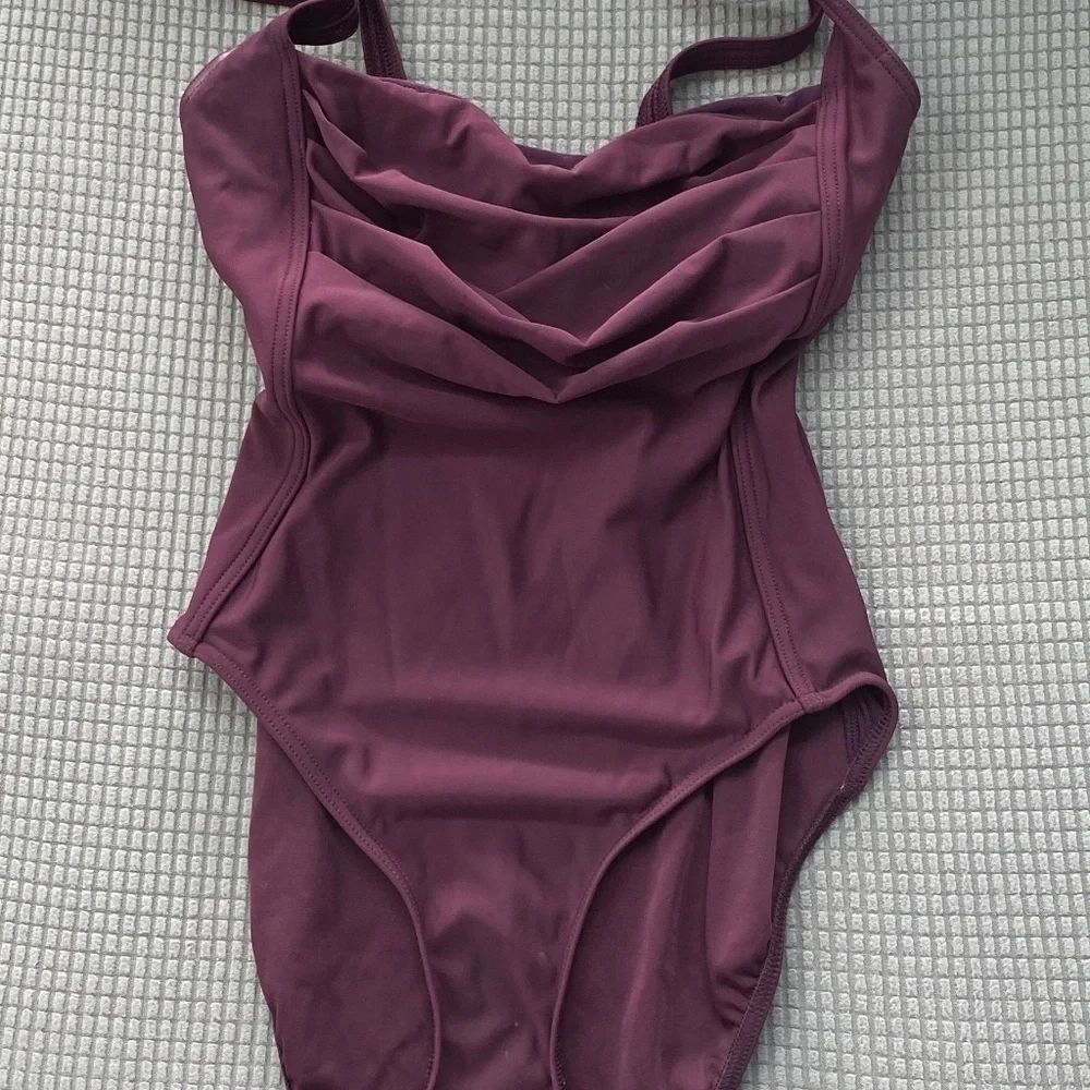 Bathing Suit Calvin Klein - Picture 1 of 9